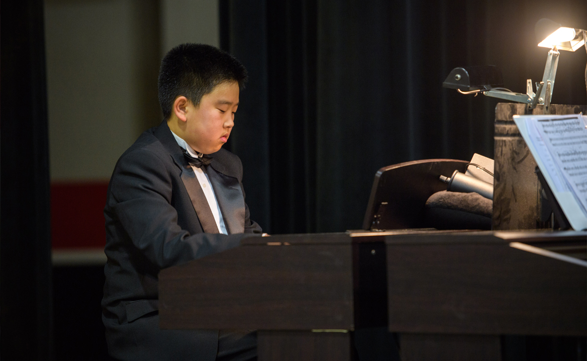 Cho Wins Top Piano Honor In NY Competition